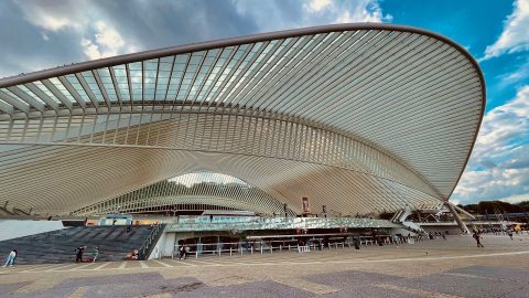 Gare de Liège-Guillemins en 2021 (Wikimedia, Japplemedia, CCBY-SA-4.0)