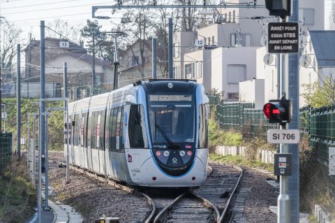 Tram-train T12 (Photo: IDFM)