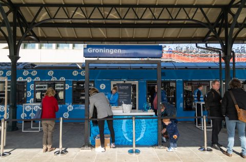 Train Arriva à Groningue (Photo: Shutterstock)