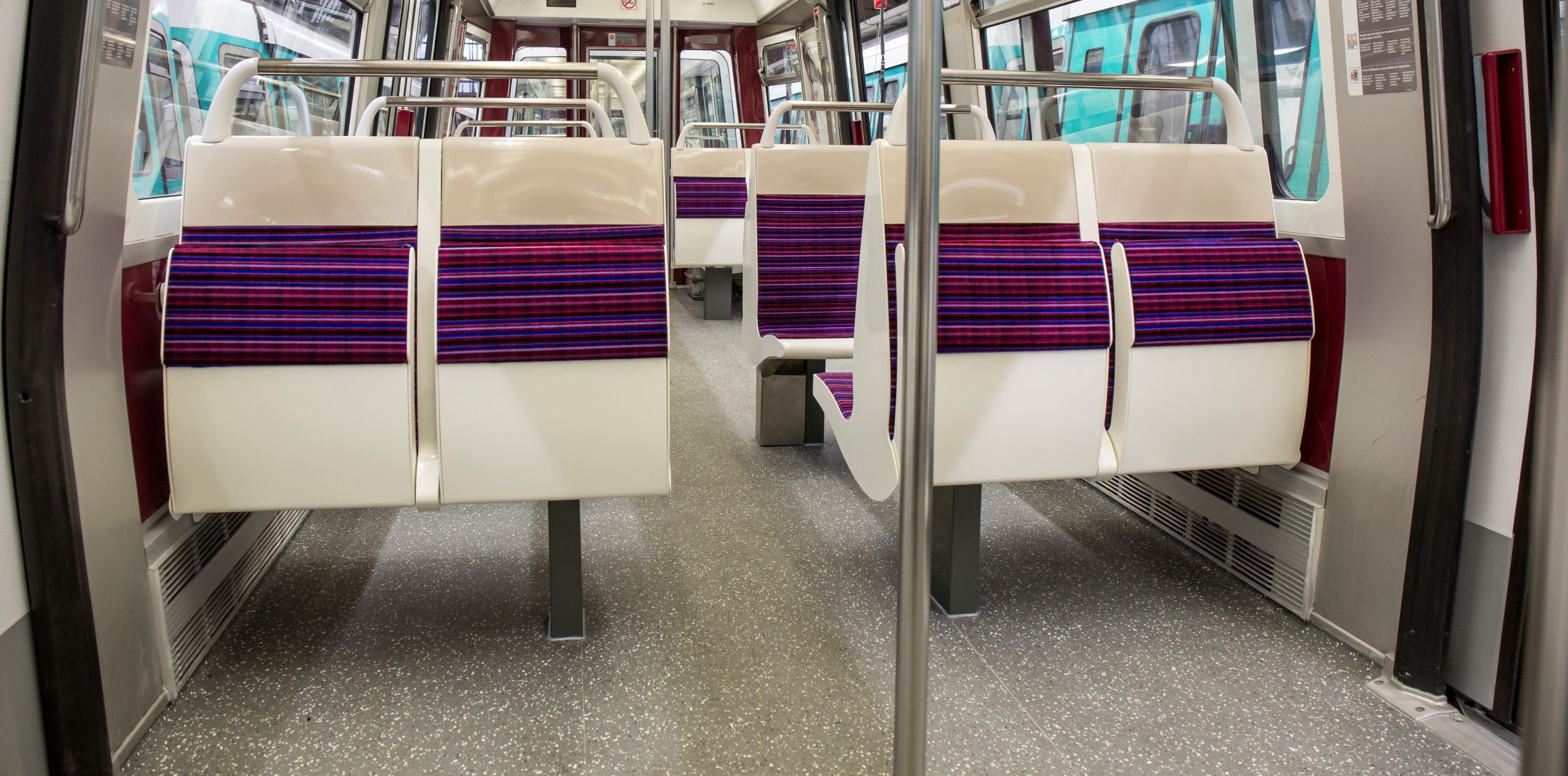 Interieur des rames (Photo: Jean-Marc GOURDON - Ile-de-France Mobilités)