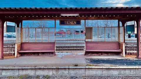 Le quai de la gare de Tirlemont Japplemedia / WikiMedia CC BY-SA 4.0