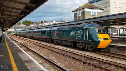An HST set on the mainline in GWR colours