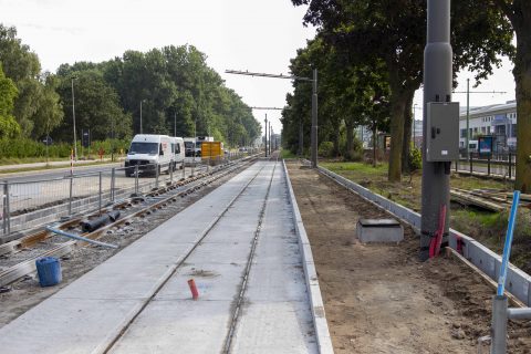 Werken aan de tramlijn op de Linkeroever in Antwerpen