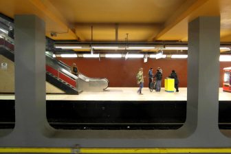 Het Brusselse metrostation Beekkant