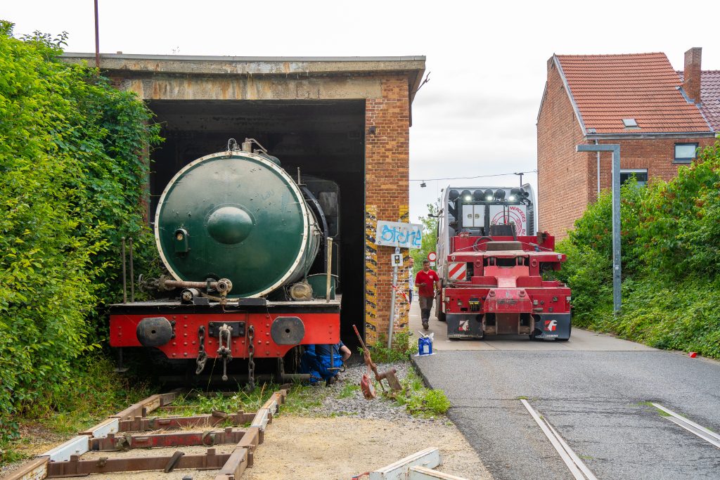 Historische locomotief terug naar zijn roots in Beringen